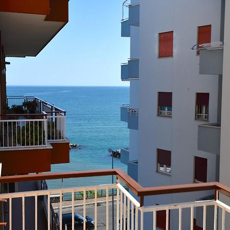 Lo Scorcio Sul Mare Apartment Formia Exterior photo
